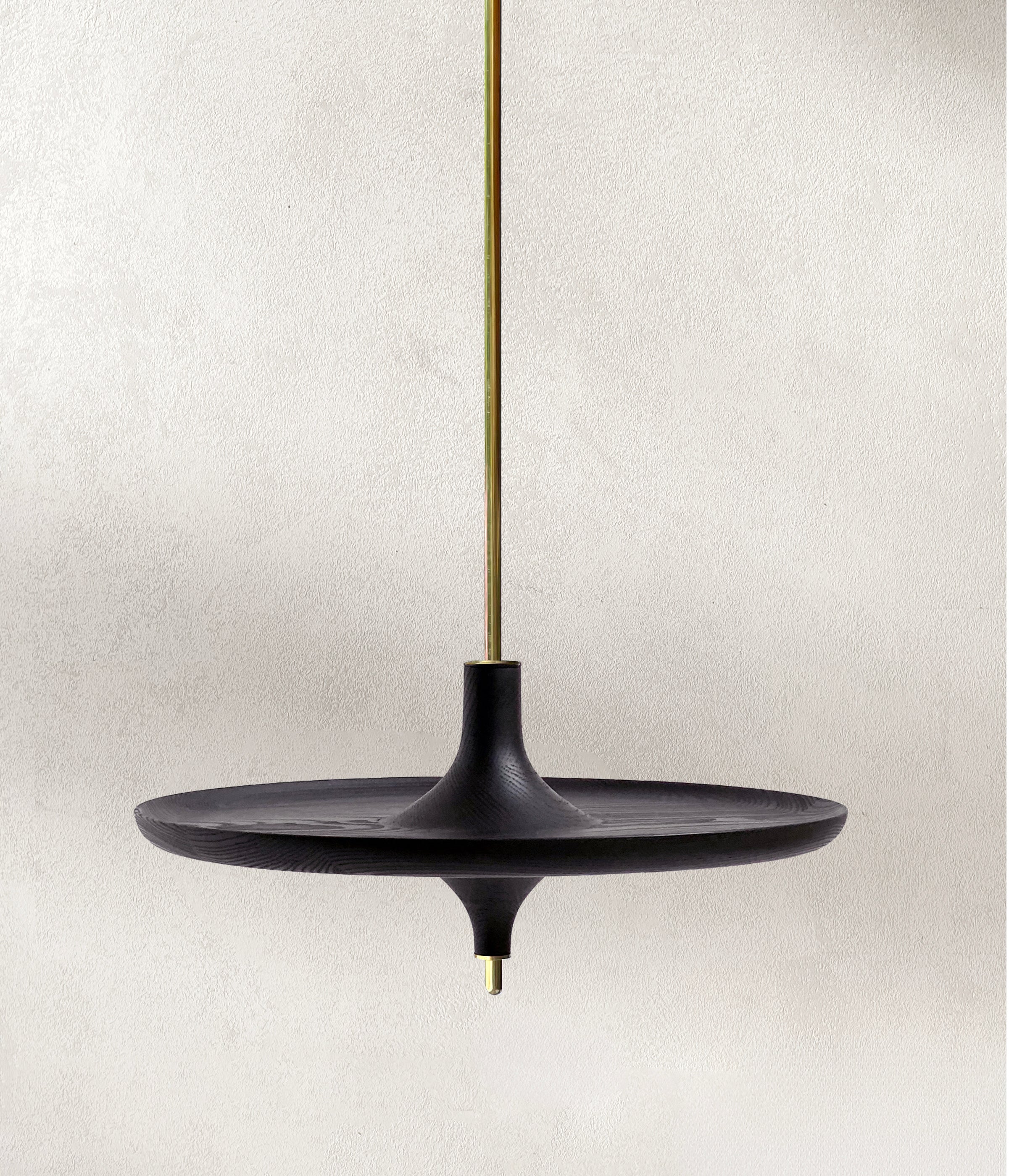 Table suspendue en frêne (taille large)