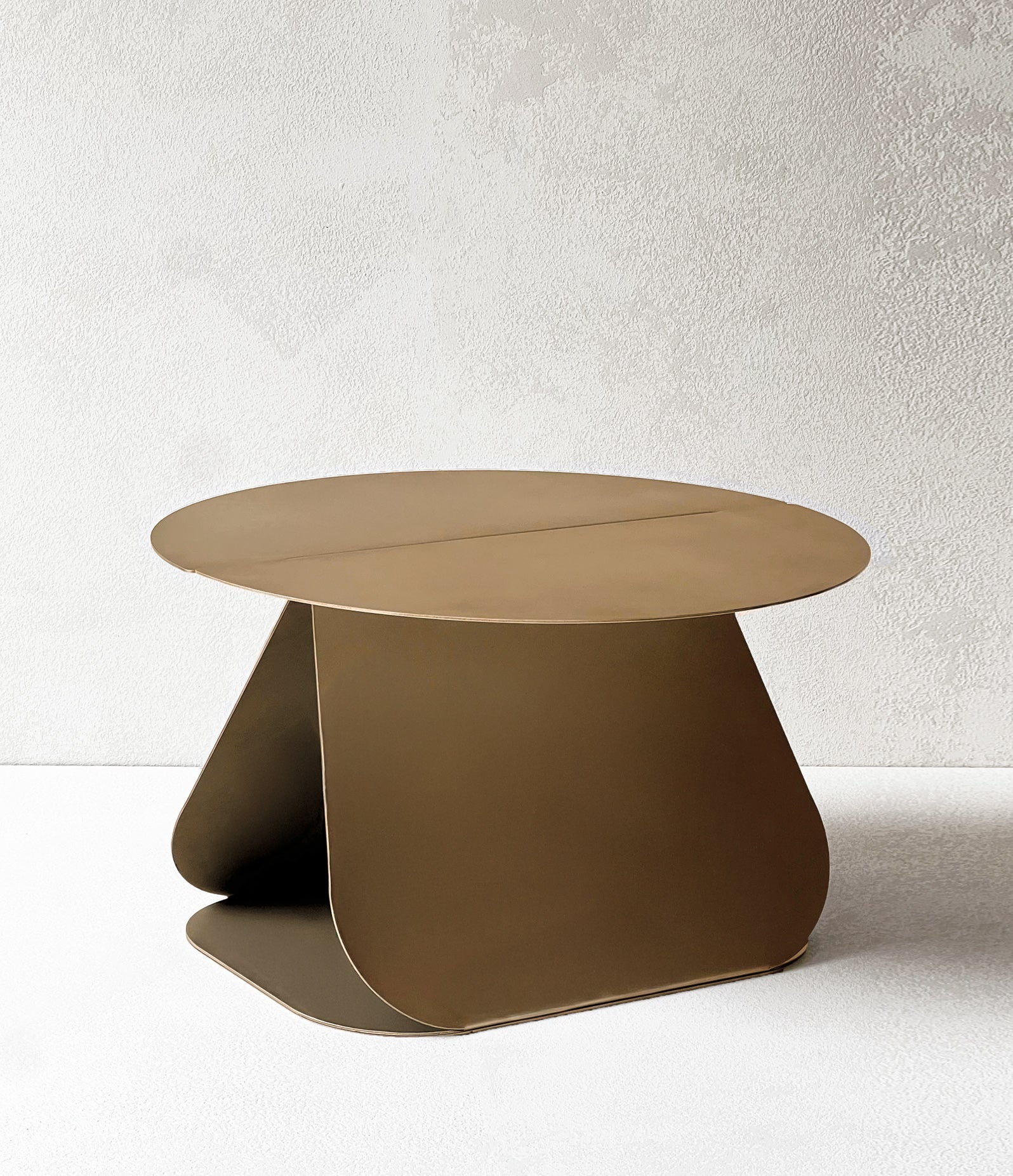 Table basse en métal