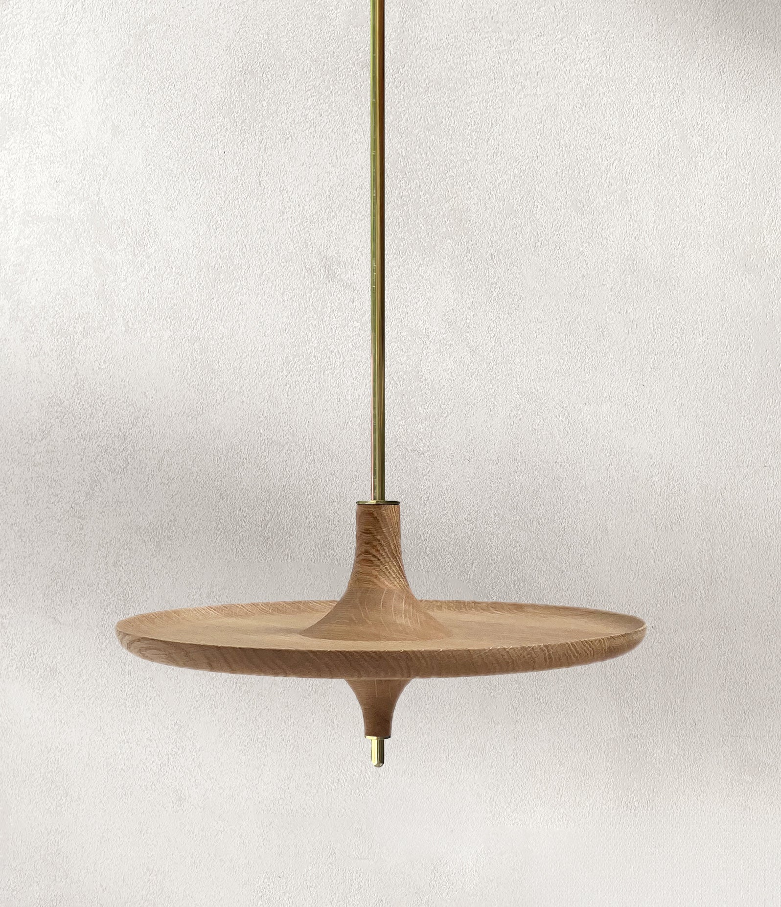 Table suspendue en chêne (taille standard)