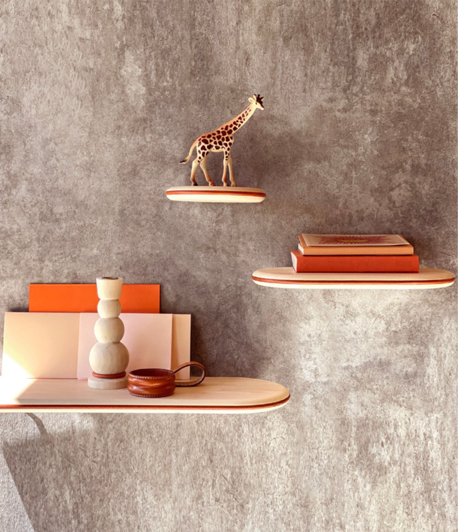 Étagère murale en bois