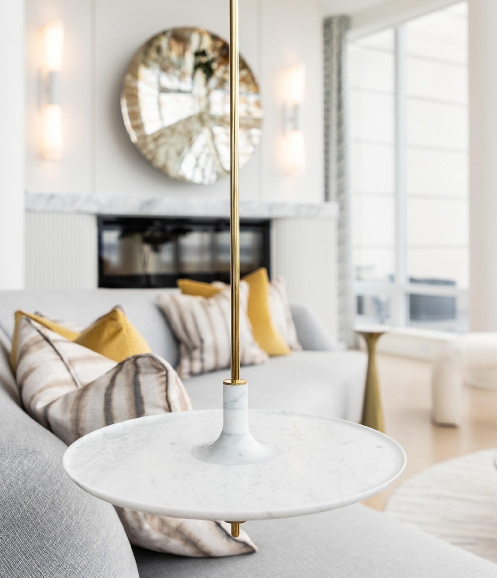 Marble hanging table (standard size)
