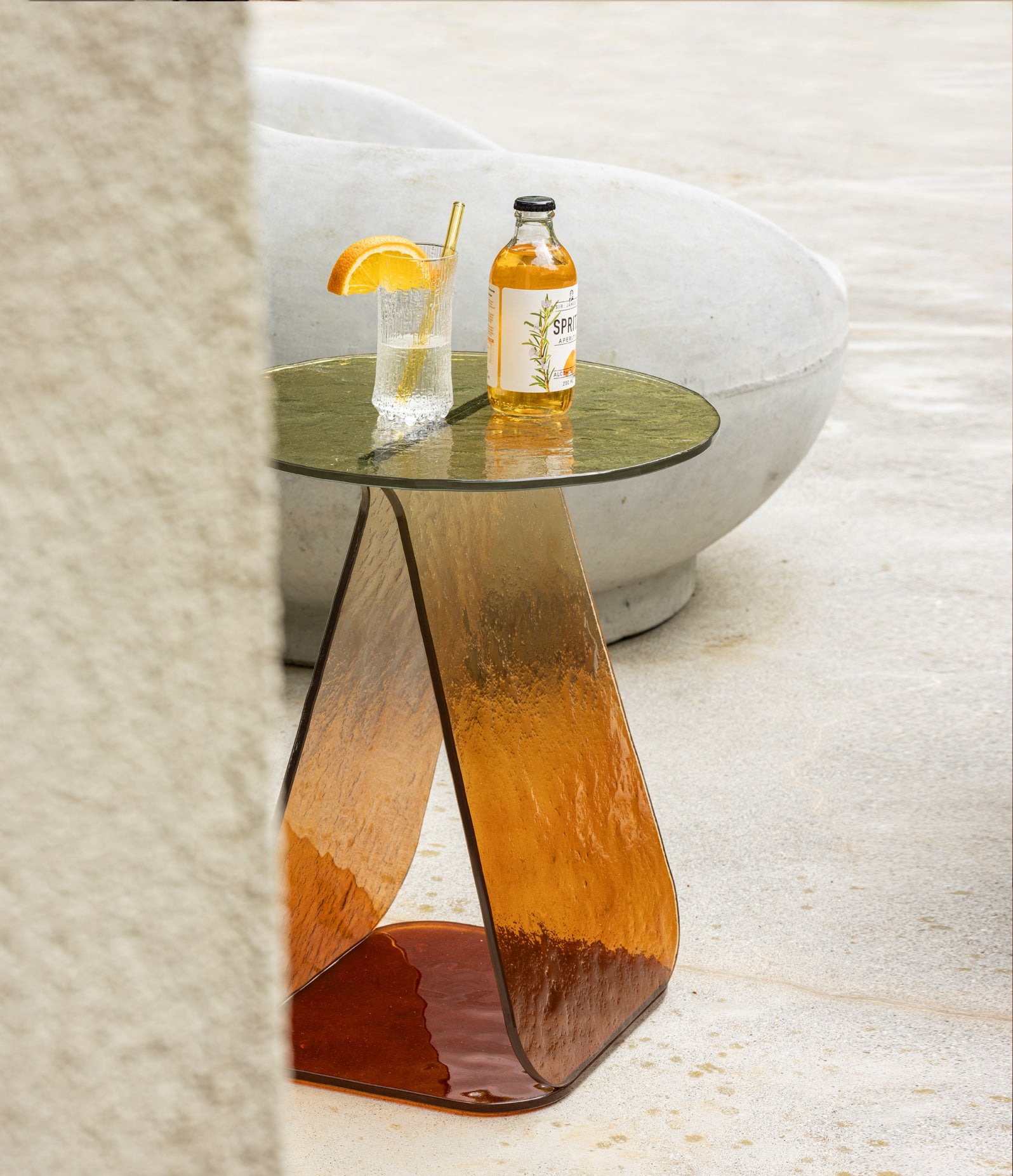 Table d’appoint en verre