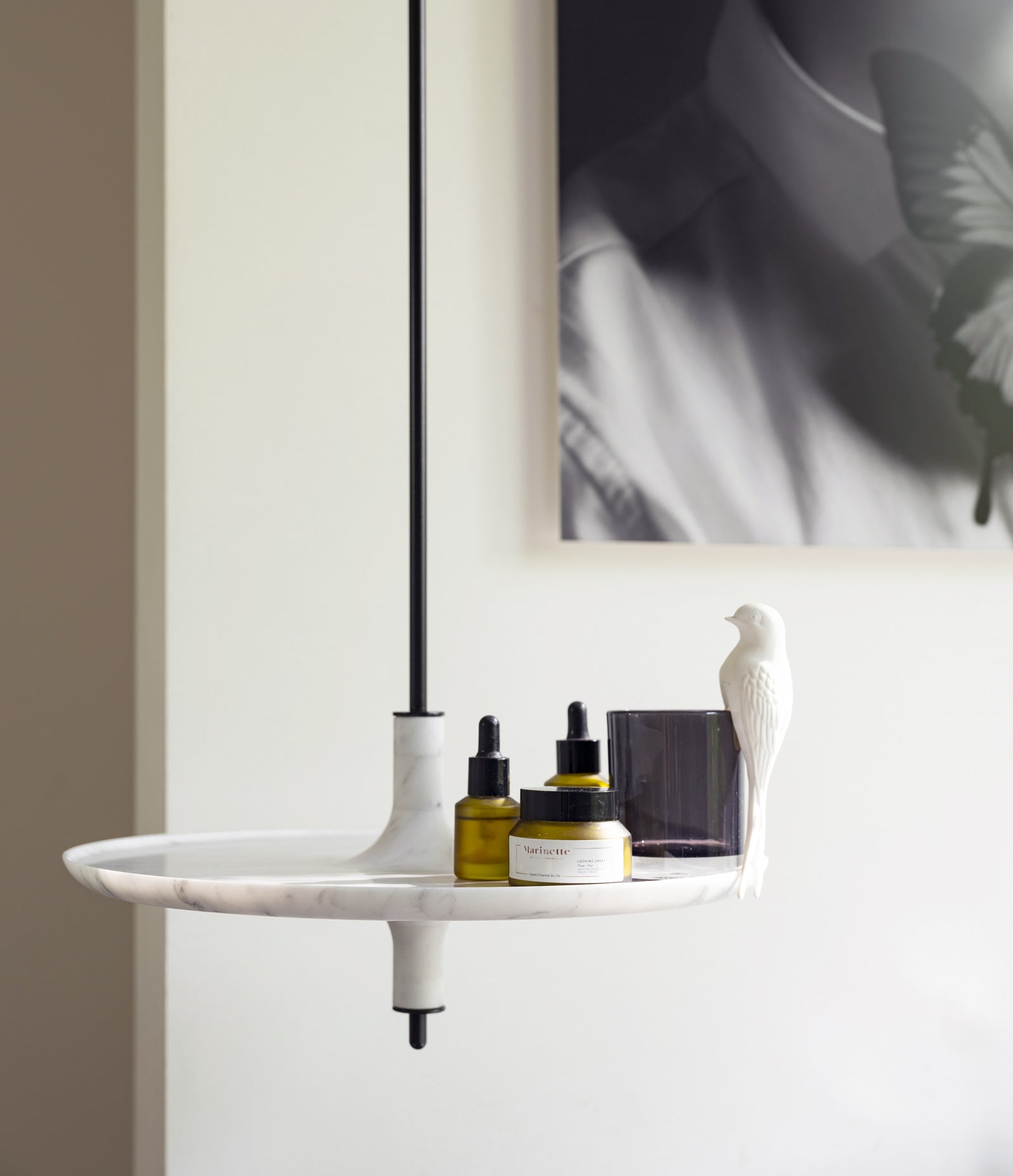 Table suspendue en marbre (taille standard)