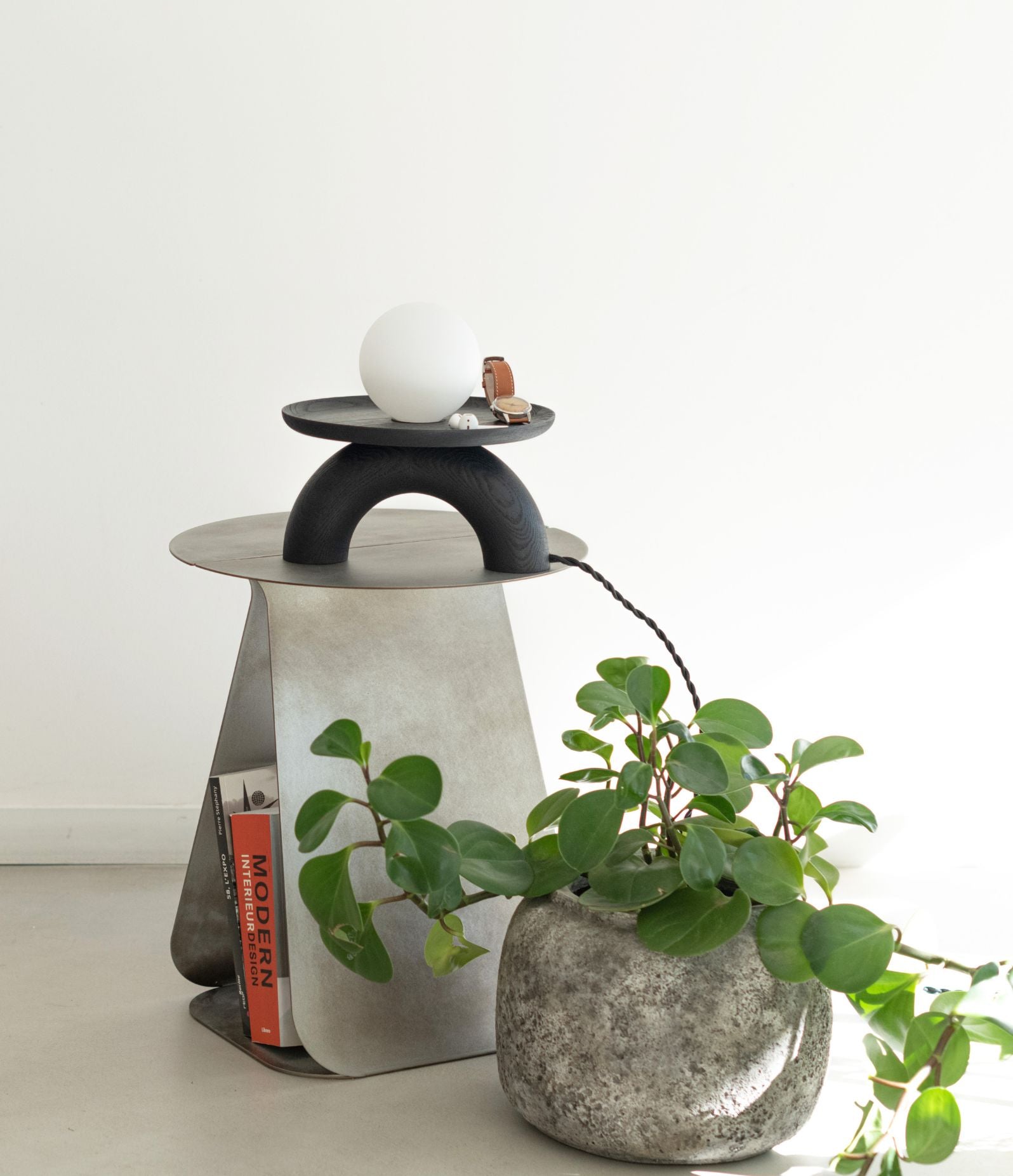 Lampe à poser en frêne