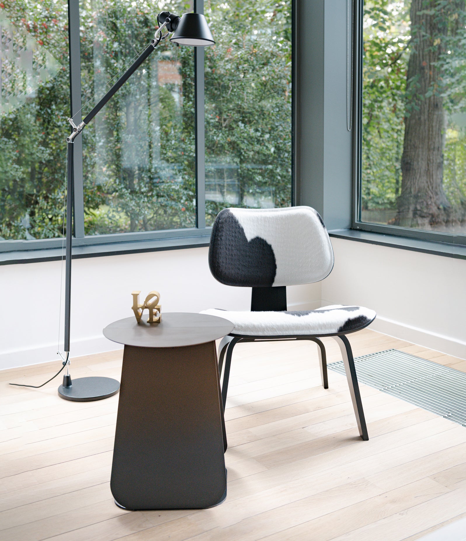 Table d’appoint en métal