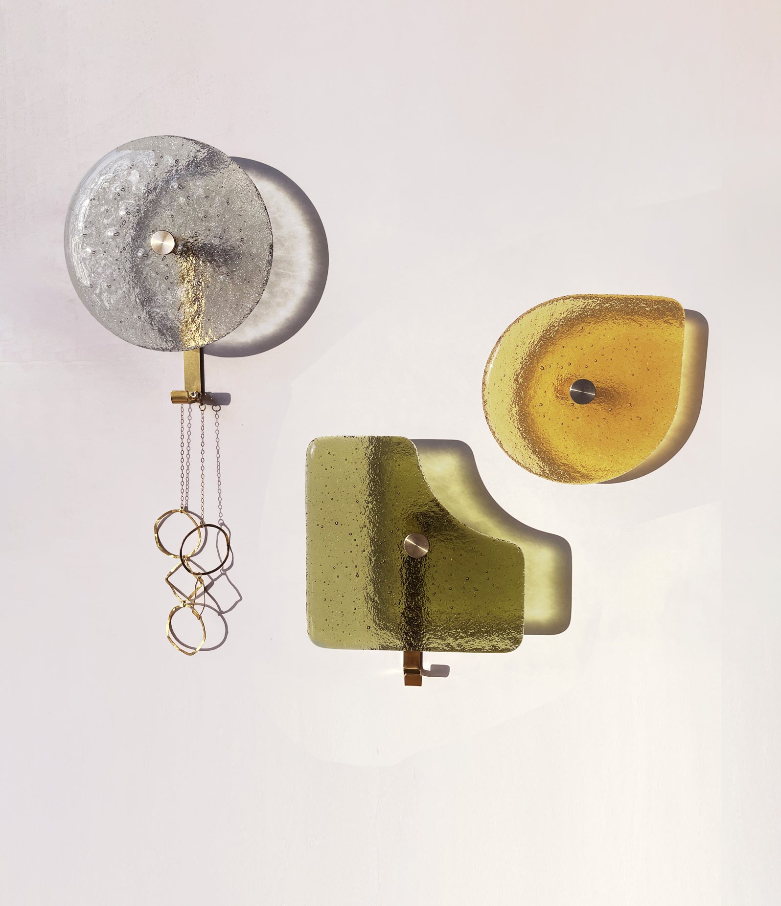 Patères en verre