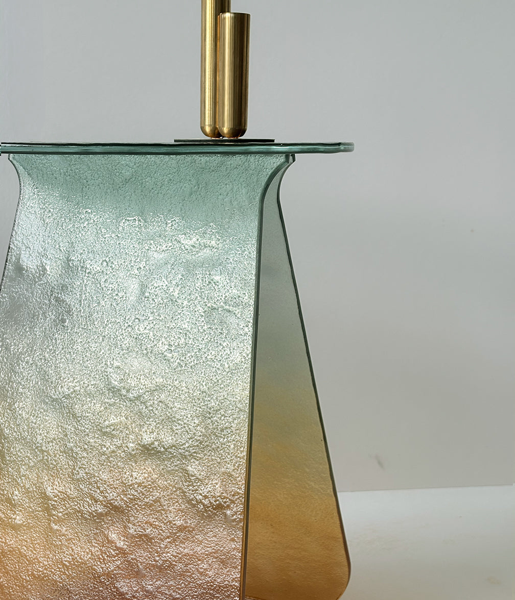 Table d’appoint en verre