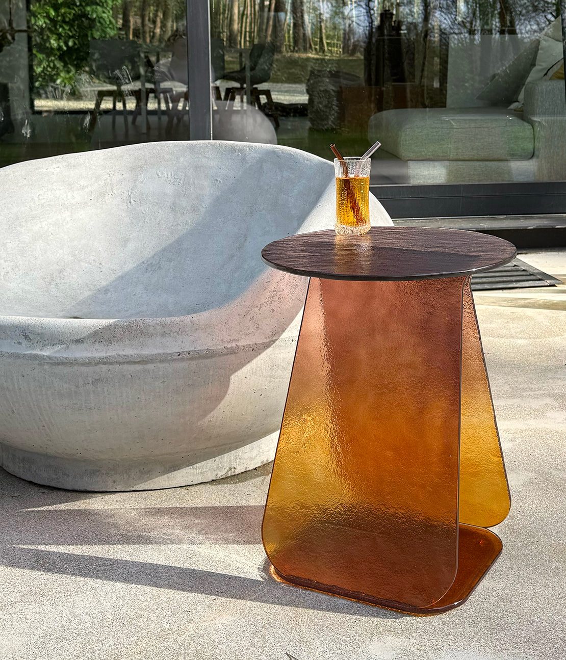 Table d’appoint en verre